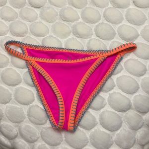 Elle Jay bikini bottoms